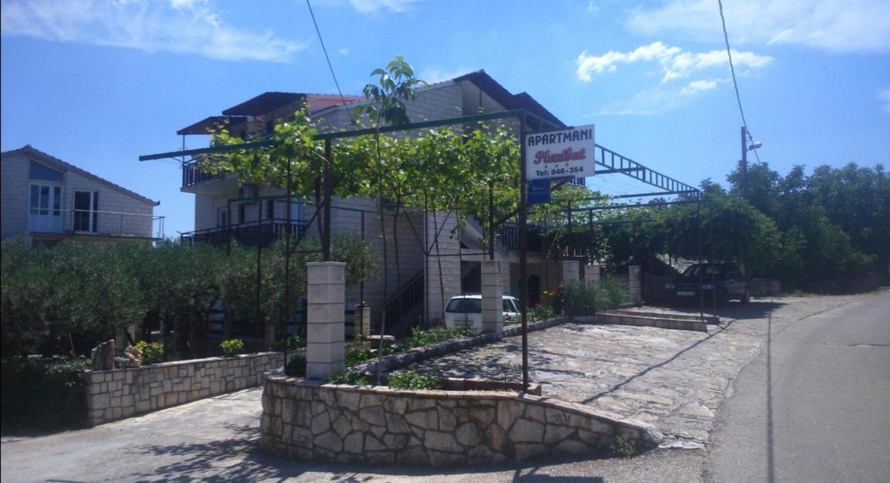 Apartments Plazibat Škrip Exterior foto