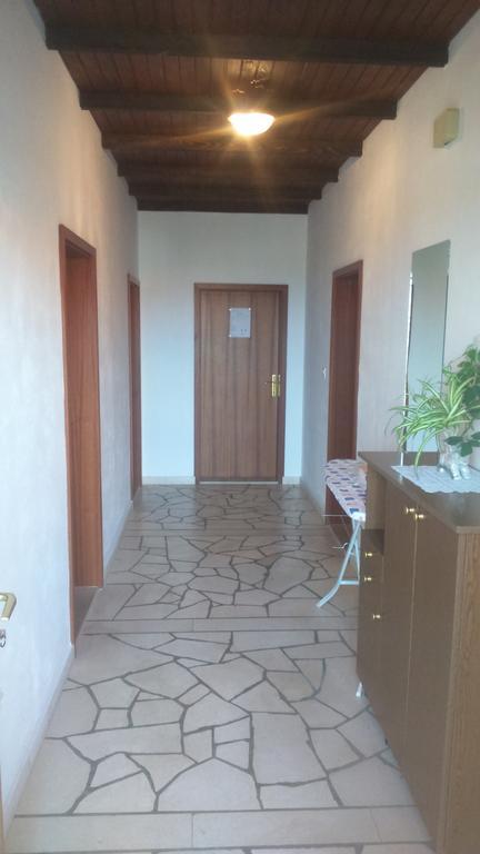 Apartments Plazibat Škrip Exterior foto